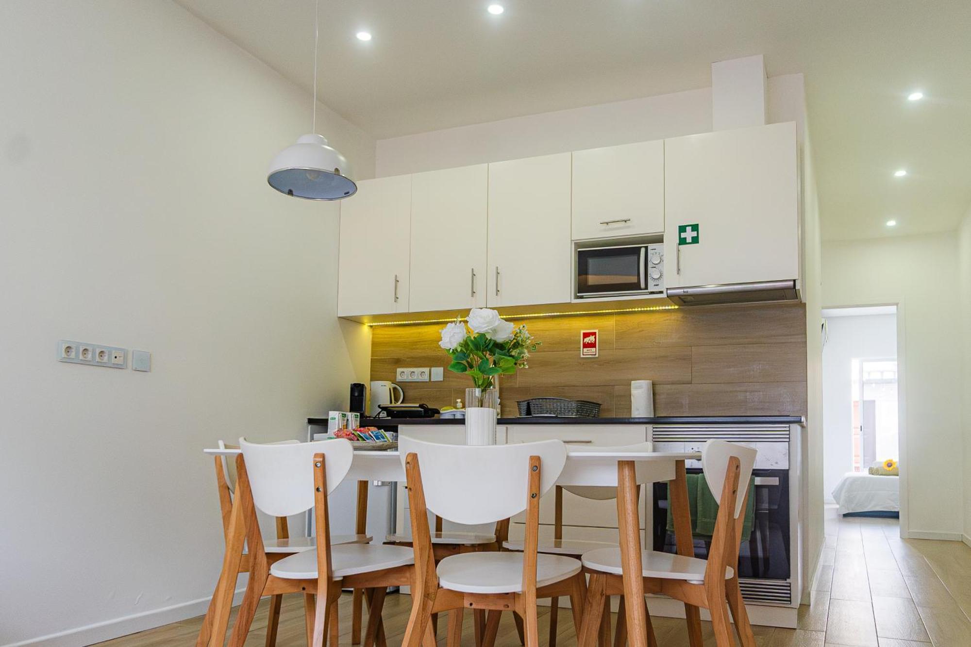 Sweet White Ponta Delgada 2.0 Apartment Exterior photo